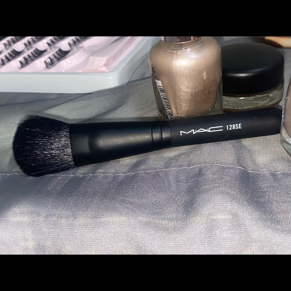 Mac Brush 128SE